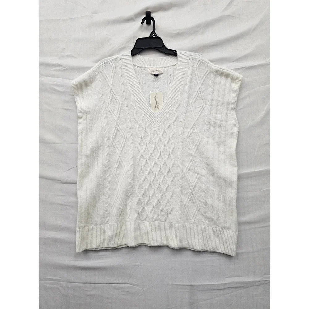 Universal Thread Womens V-Neck Sweater Vest Cream Polyester Blend Casual Size XL